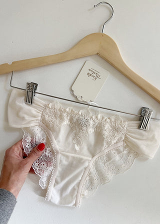 Calcinha biquíni Celine Off White