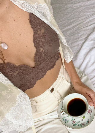 Sutiã Flor de Camomila Café Passado